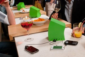portable-phone-charging-station-4