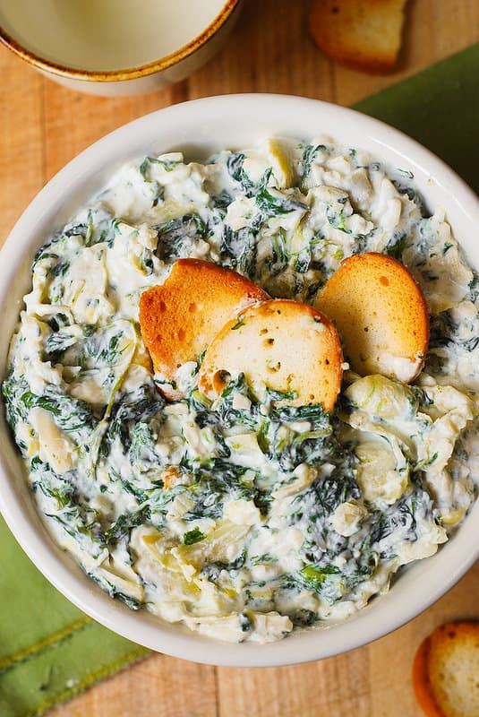 easy summer appetizers spinach and artichoke dip