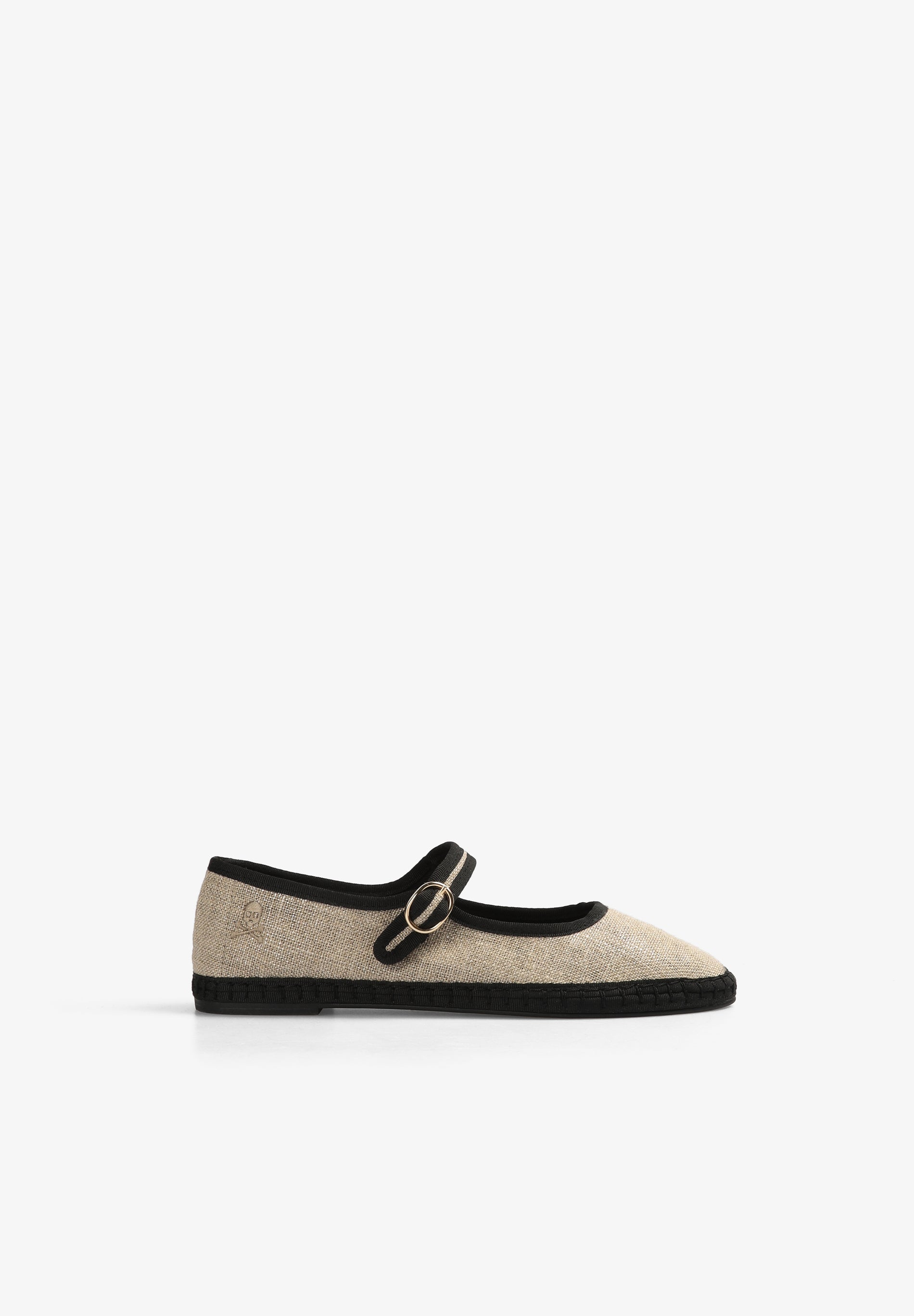 LINEN SLIPPERS WITH CONTRAST DETAILS