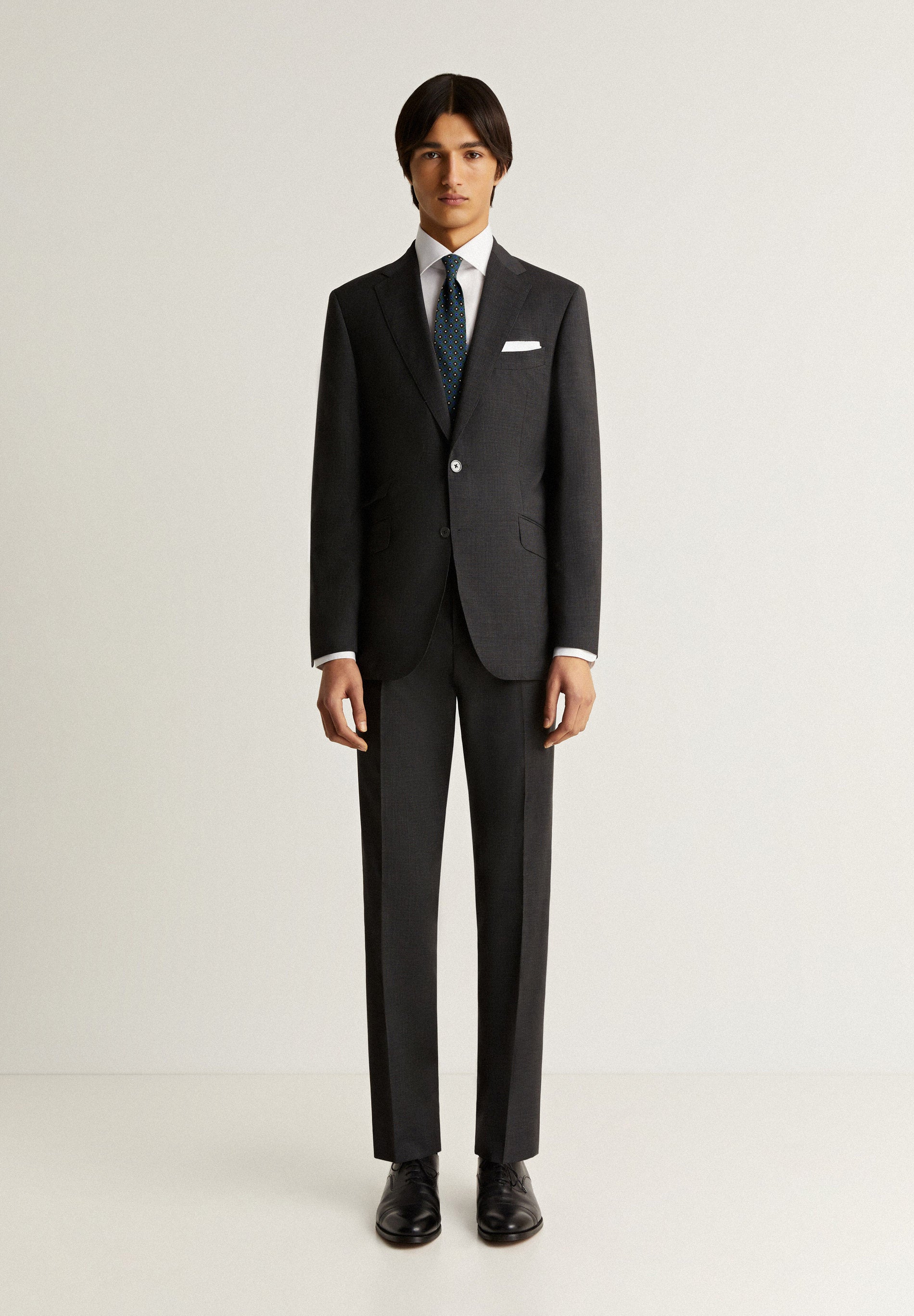 CLASSIC GREY WOOL SUIT