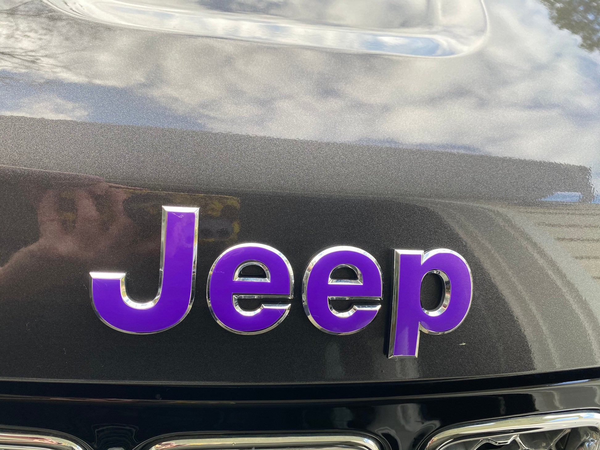 2014-2020 Jeep Grand Cherokee Emblem Overlay DECALS – KJM Vinyl Decals