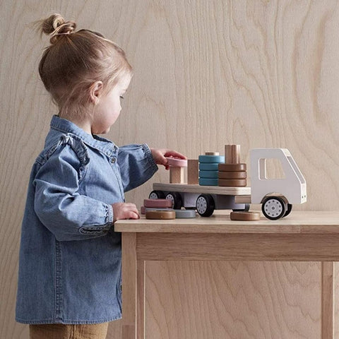 Stacking game - Wooden truck