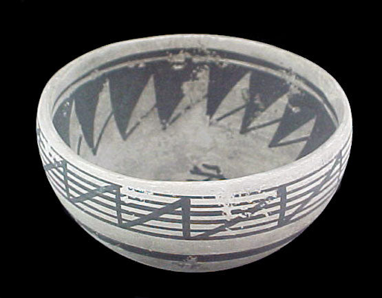 Faux Anasazi Bowl  Zuni Fetish Gallery-8543