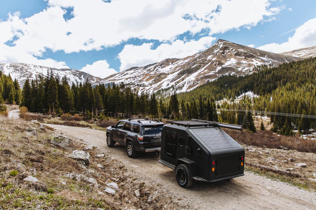 Hauling an off-road trailer with axle-less suspension down the road