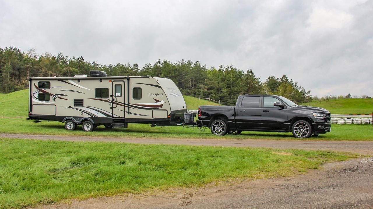 truck towing trailer