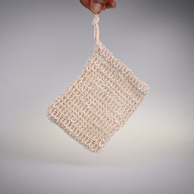 Picture of Exfoliating sisal shampoo and soap saver bag