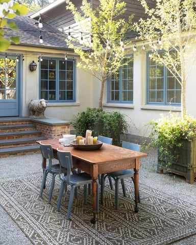 How to Choose an Outdoor Rug for your Porch or Patio - Rug & Home