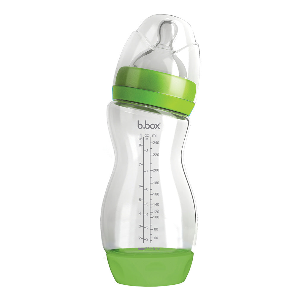 baby bottle with formula dispenser
