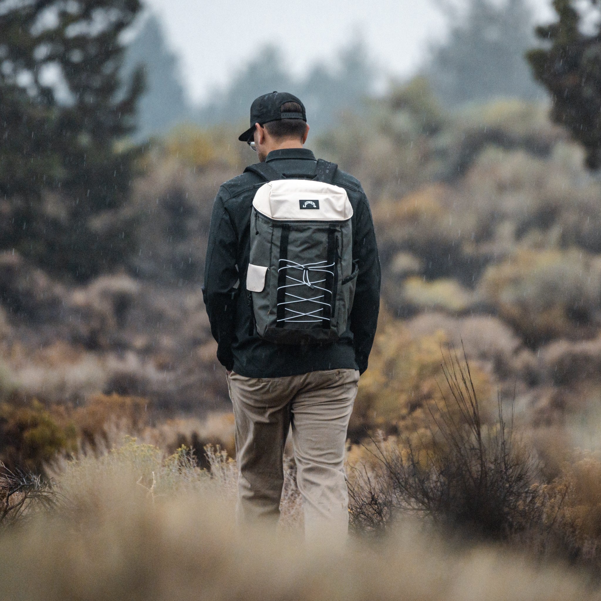 FC Scout Backpack - Olive / Le Creme Tarpaulin