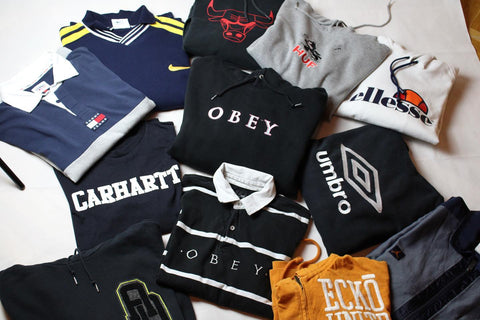 Férfi vintage használt pólók mint például Carharrt, Obey, Ecko, Tommy Hilfifer és Nike