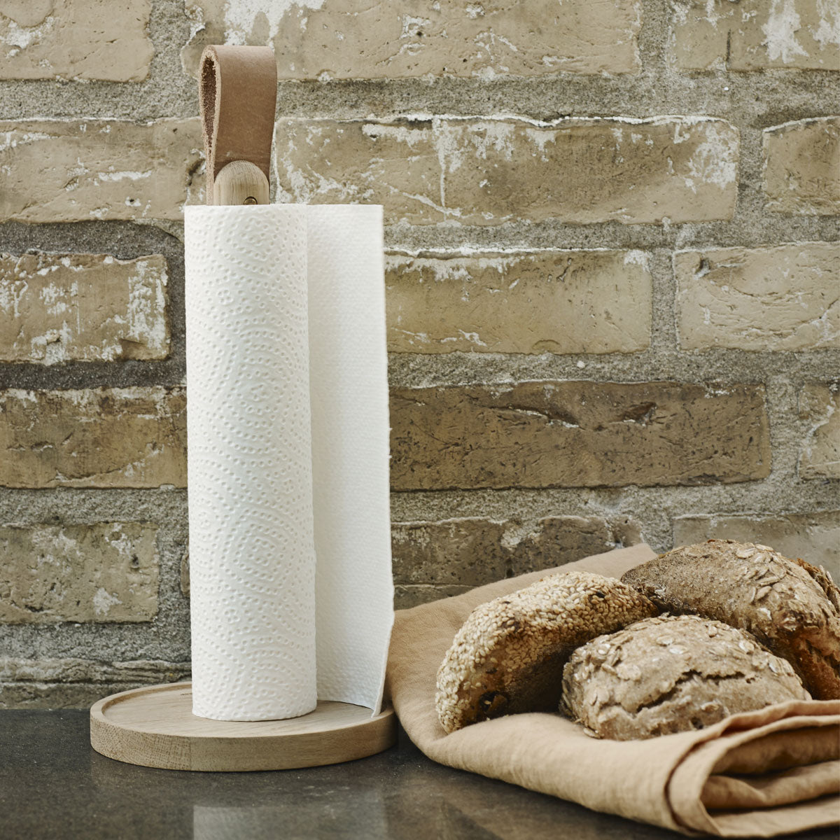 BERNADOTTE functional paper towel holder in stainless steel