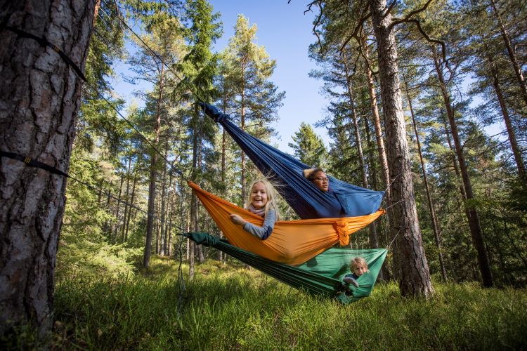 TICKET_TO_THE_MOON_LIGHTEST_HAMMOCK_LIFESTYLE_1_-_500px