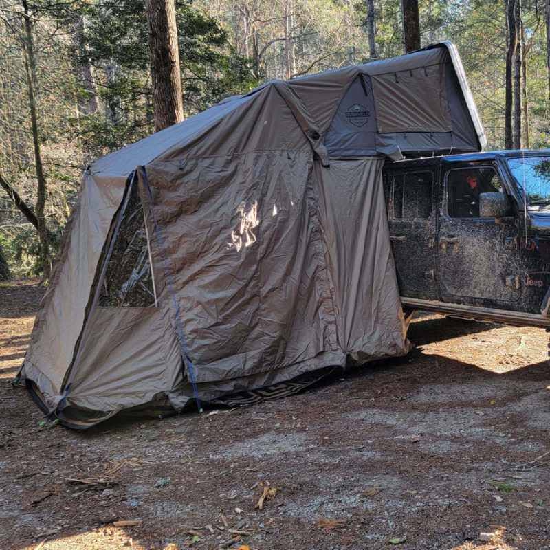 overland-vehicle-systems-bushveld-annex-room-open-side-view-on-vehicle-in-nature