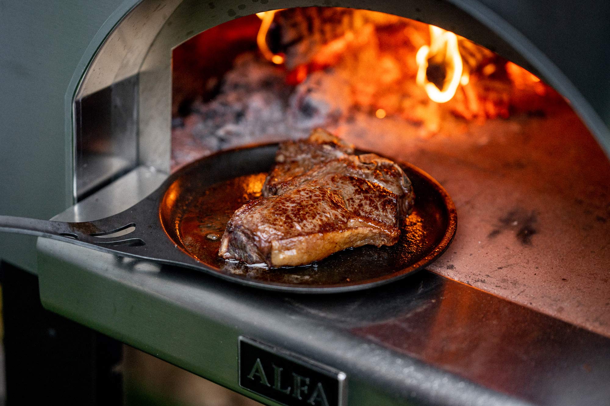 Bistecca alla fiorentina | Beef recipes | Steak | Alfa Forni