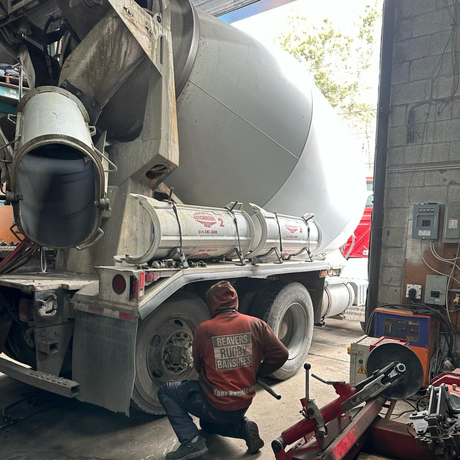 Services de changement de pneus pour camions lourds à La Sarre