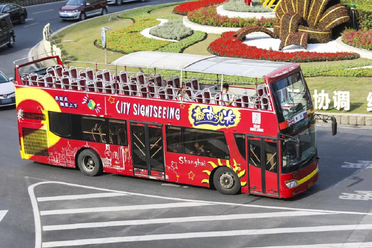 Sightseeing_Double-Decker_Bus