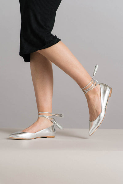 Loeffler Randall Penelop Flats in Silver – REFINED