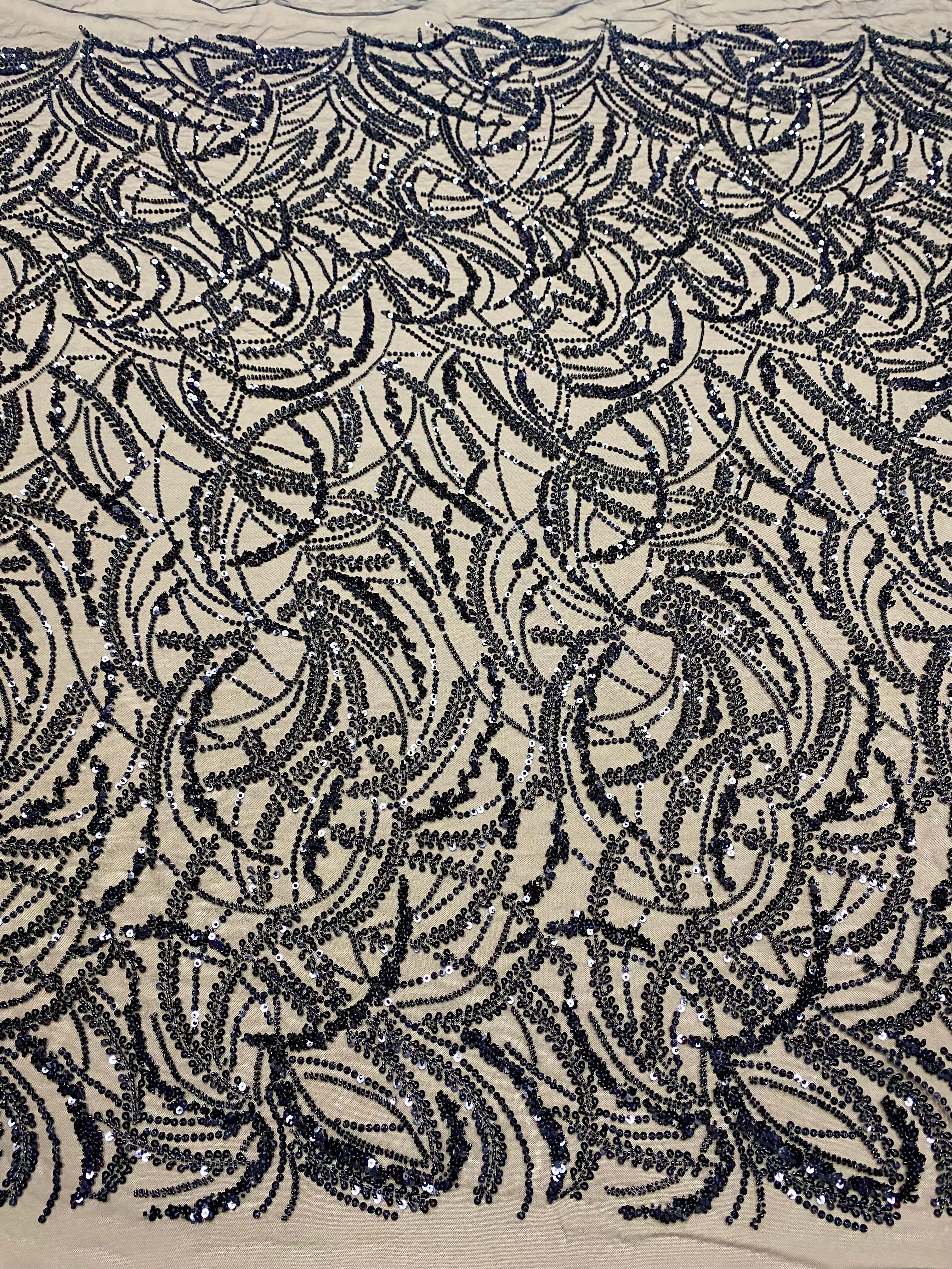 Dantela Couture Neagra cu Model Geometric, Margele si Paiete