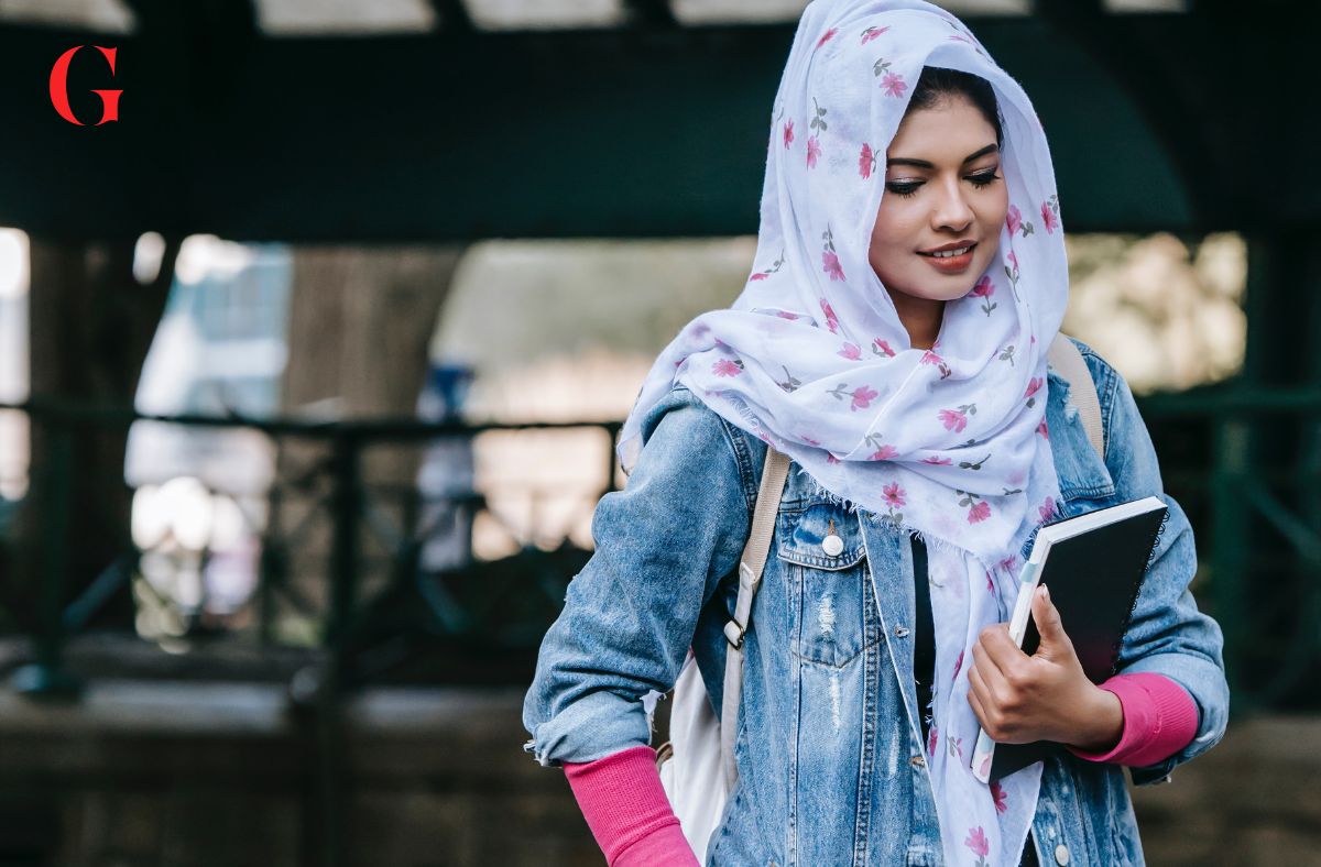 5 Ide OOTD Hijab - Outwear Denim