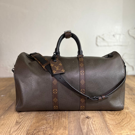 Gucci X Disney Donald Duck Duffle – The Luxury Exchange PDX