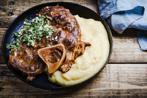 Picture of steaming fresh osso bucco on a plate