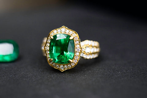 emerald ring