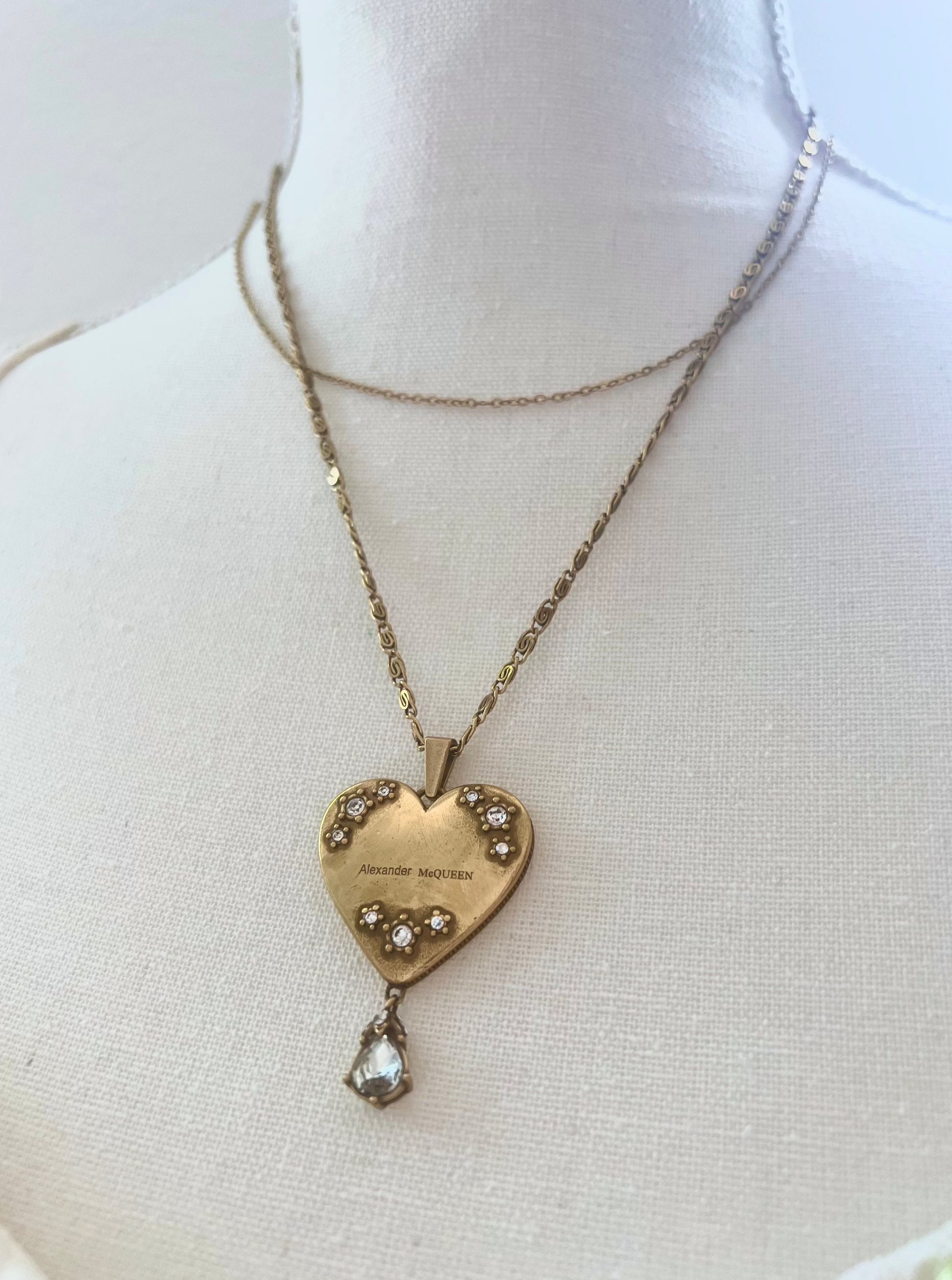 Alexander McQueen Charm Heart Pendant Necklace (1990's) – Chloé ...