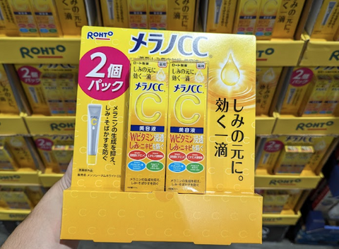 Rohto Melano CC Intensive Anti-Spot Essence 20ml