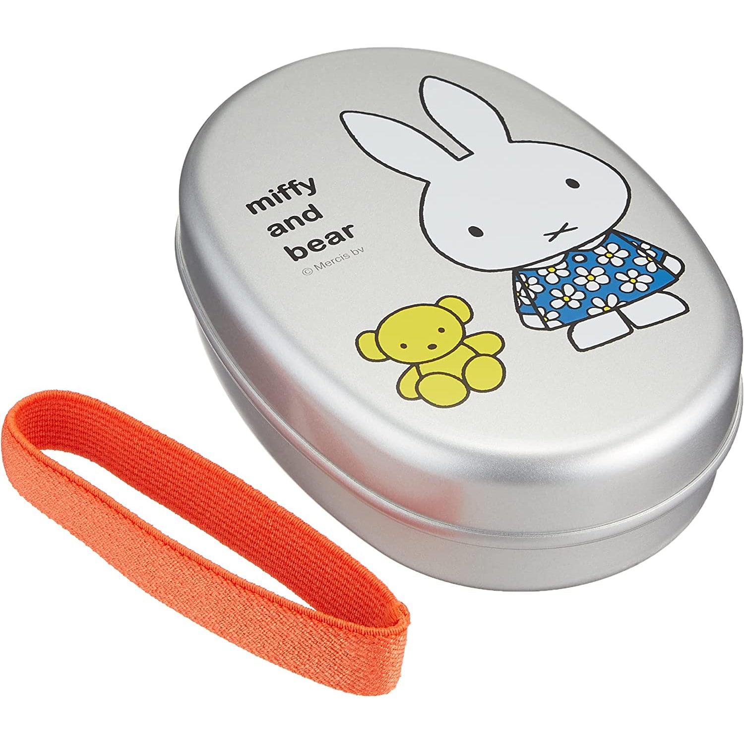 https://cdn.shopify.com/s/files/1/0695/5712/5440/products/Kutsuwa-Miffy-Teddy-Bear-Lunch-Box-Aluminum-Bento-Box-Japanese-Taste-2.jpg?v=1695522955