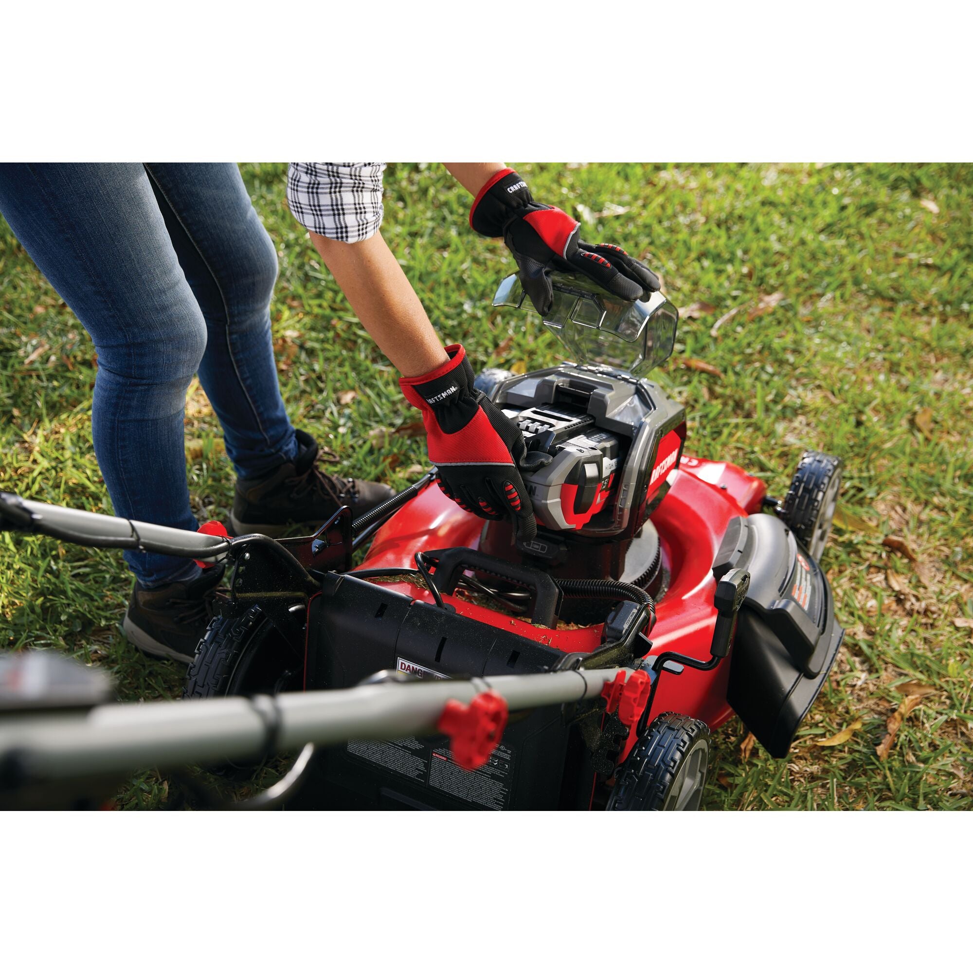 60V MAX* Cordless 21-In. 3-In-1 Self-Propelled Lawn Mower Kit (7.5Ah)