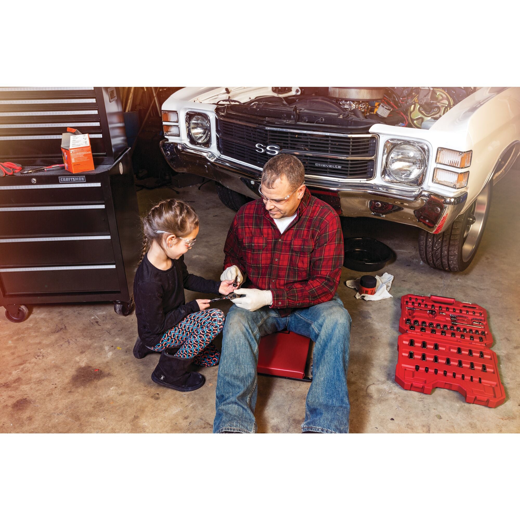 View of CRAFTSMAN Mechanics Tool Set  being used by consumer