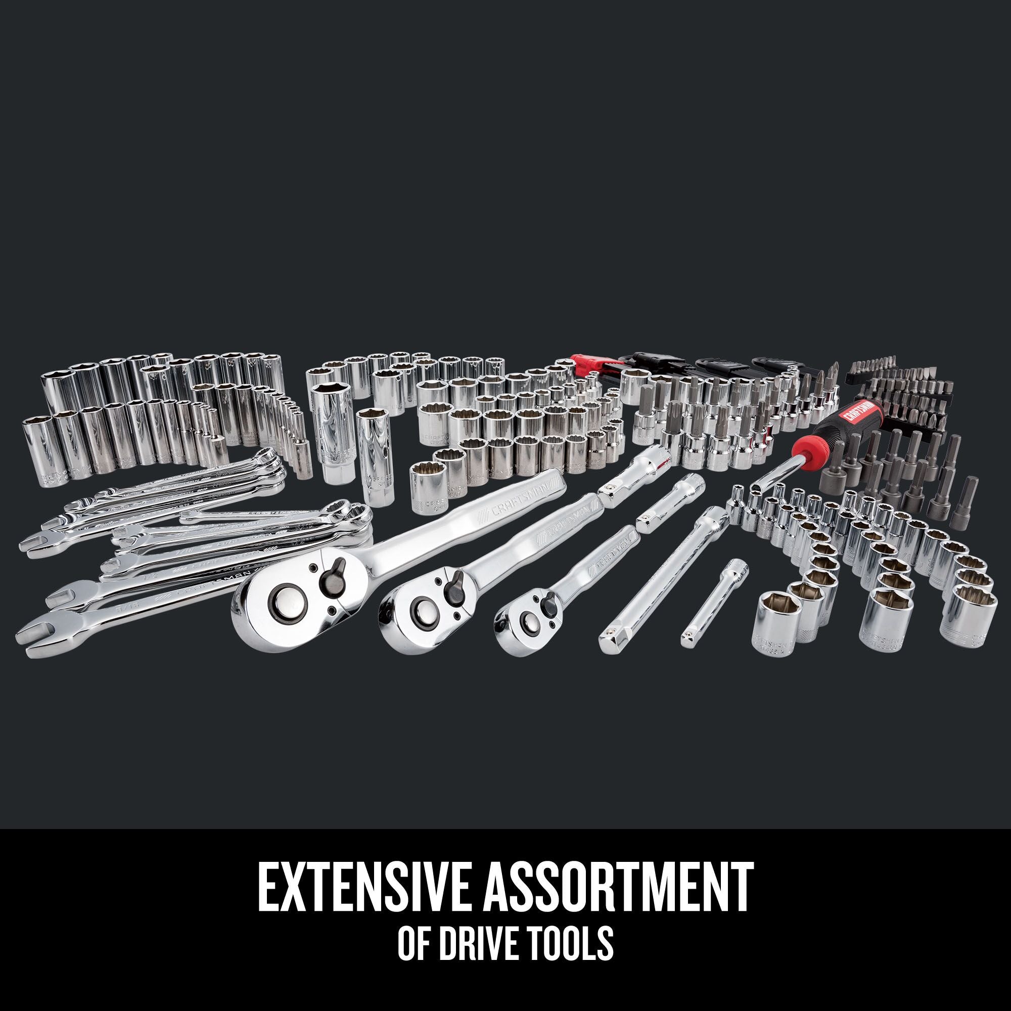 Graphic of CRAFTSMAN Mechanics Tool Set highlighting product features