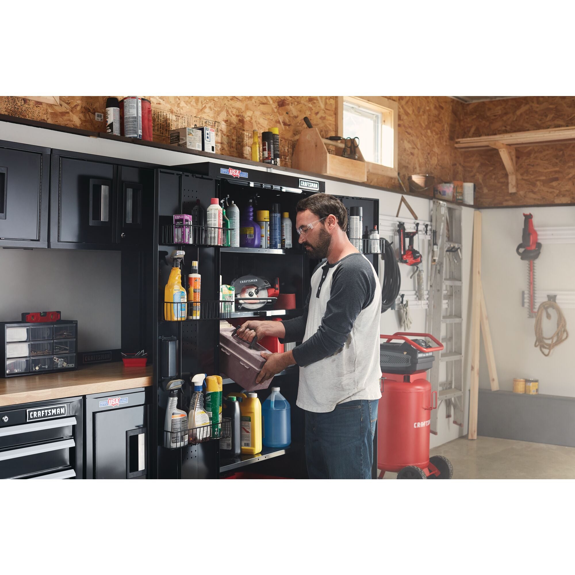 View of CRAFTSMAN Storage: Cabinets & Chests Rolling on white background