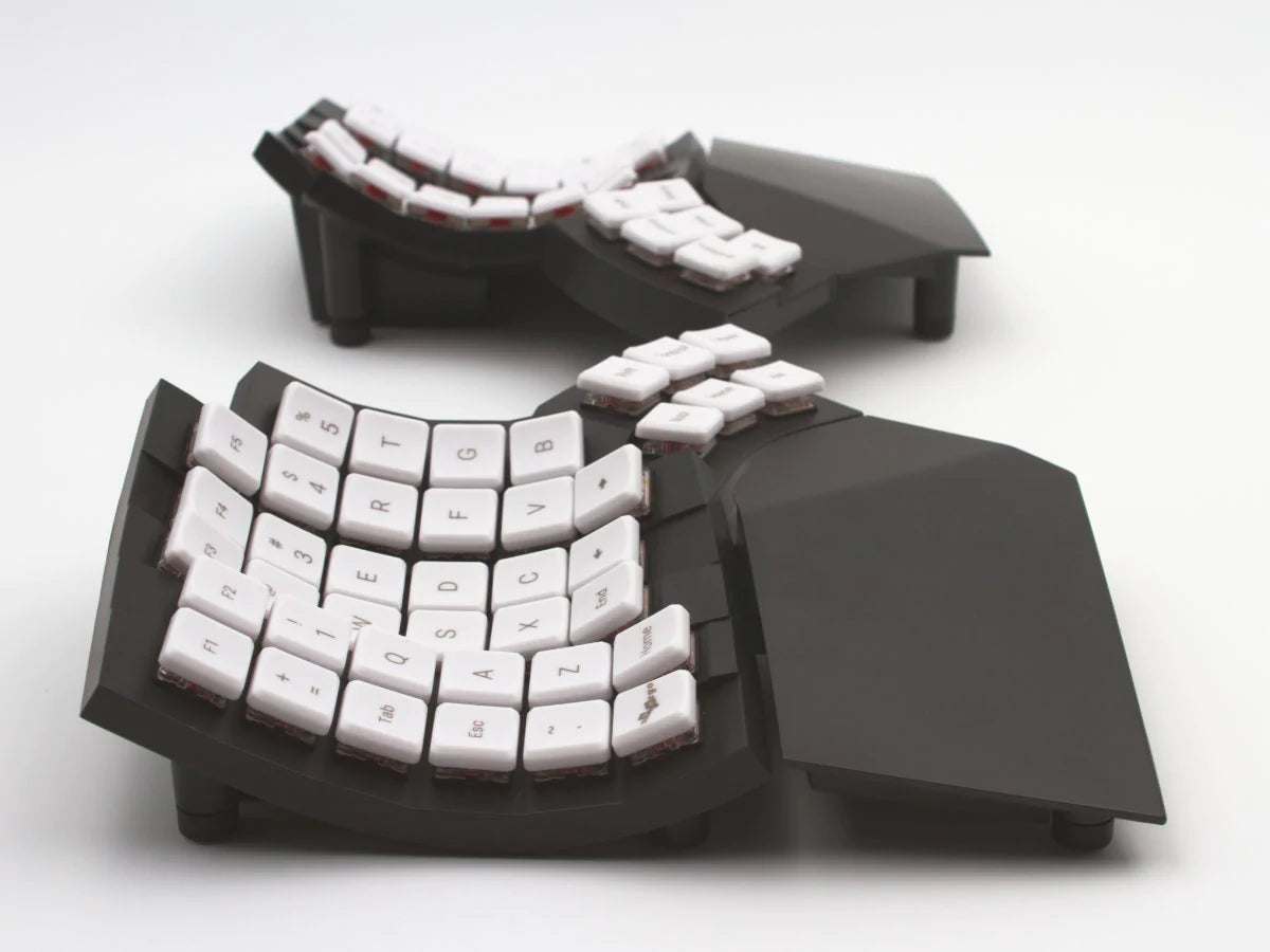 22,000円MoErgo Glove80 Ergonomic split keyboard