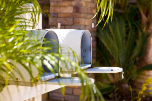 Empty mailbox - why we miss getting letters in the mail