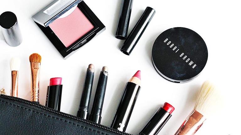 Bobbi Brown