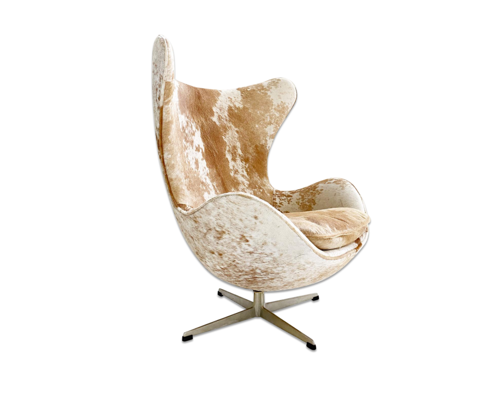 Egg Chair In Brazilian Cowhide Forsyth