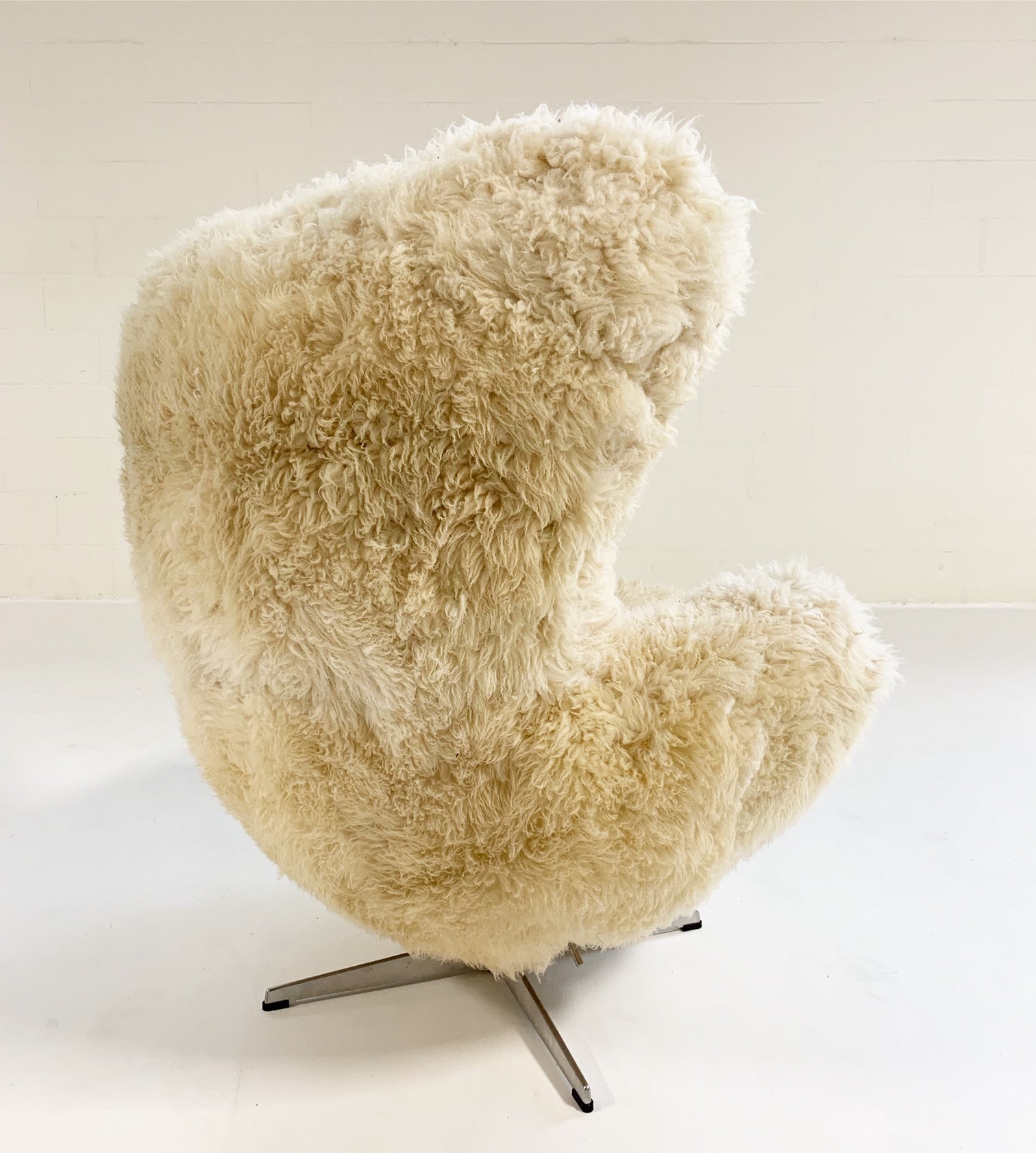 plush egg chair