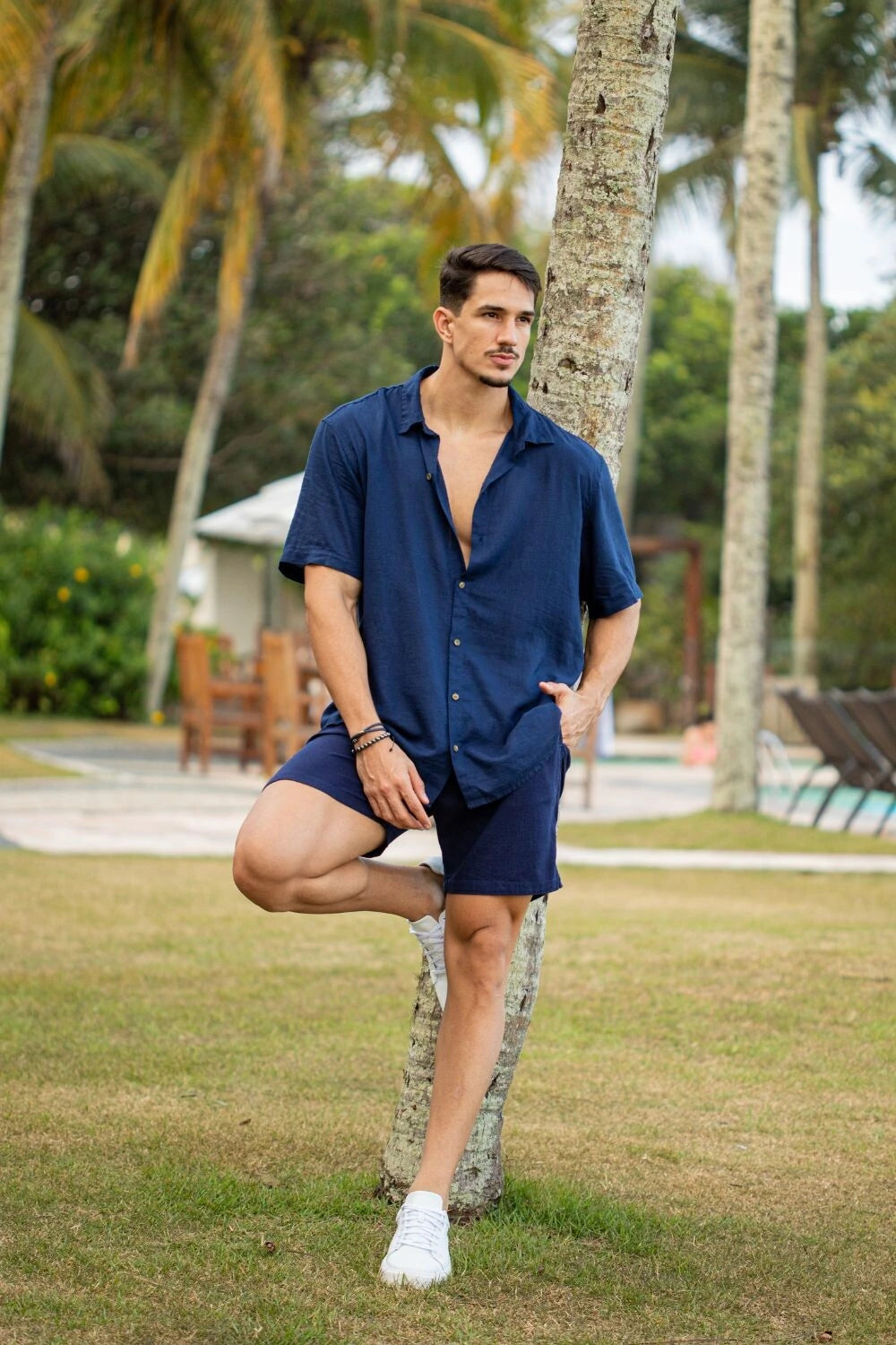 Short Resort Linho Azul + Camisa Resort Linho Azul