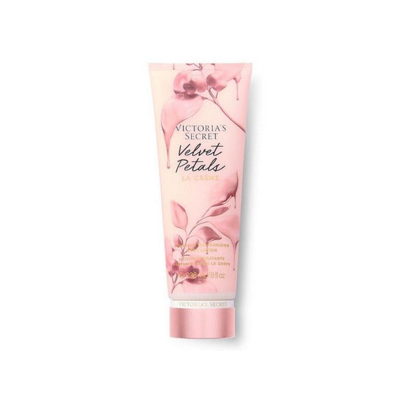 Victoria's Secret Velvet Petal Frosted Fragrance Mist :- 250 ml