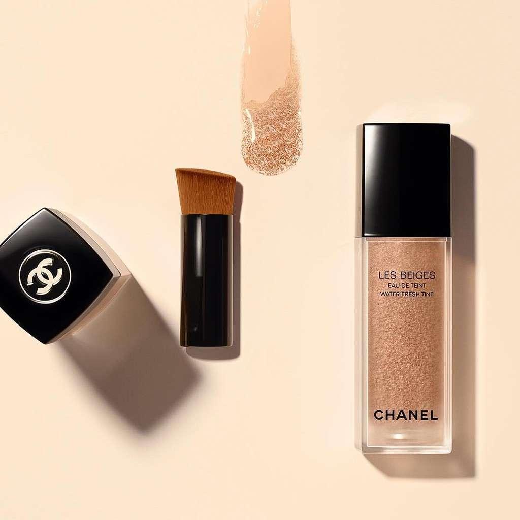 Chanel Les Beiges Water Fresh Tint Foundation – BlushyLady