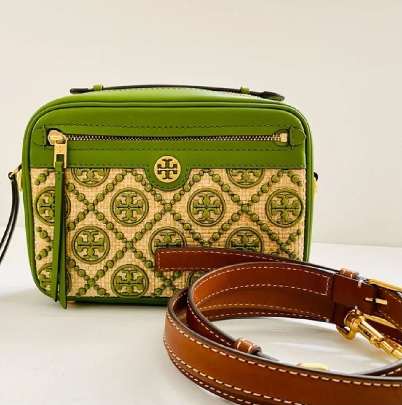 TORY BURCH | Handbag Crossbody T Monogram Straw Camera Bag – Kris_hee2