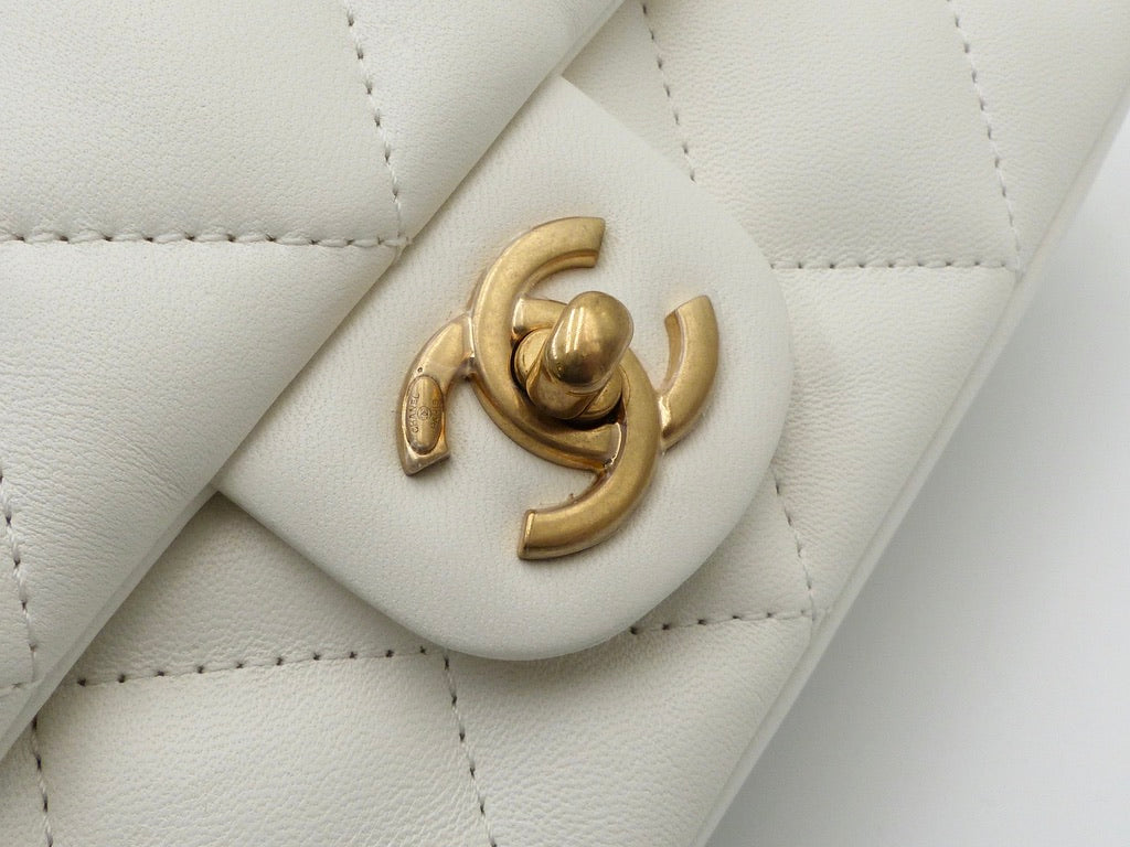 ORDER Chanel Mini Flap Bag With Heart CC Charm