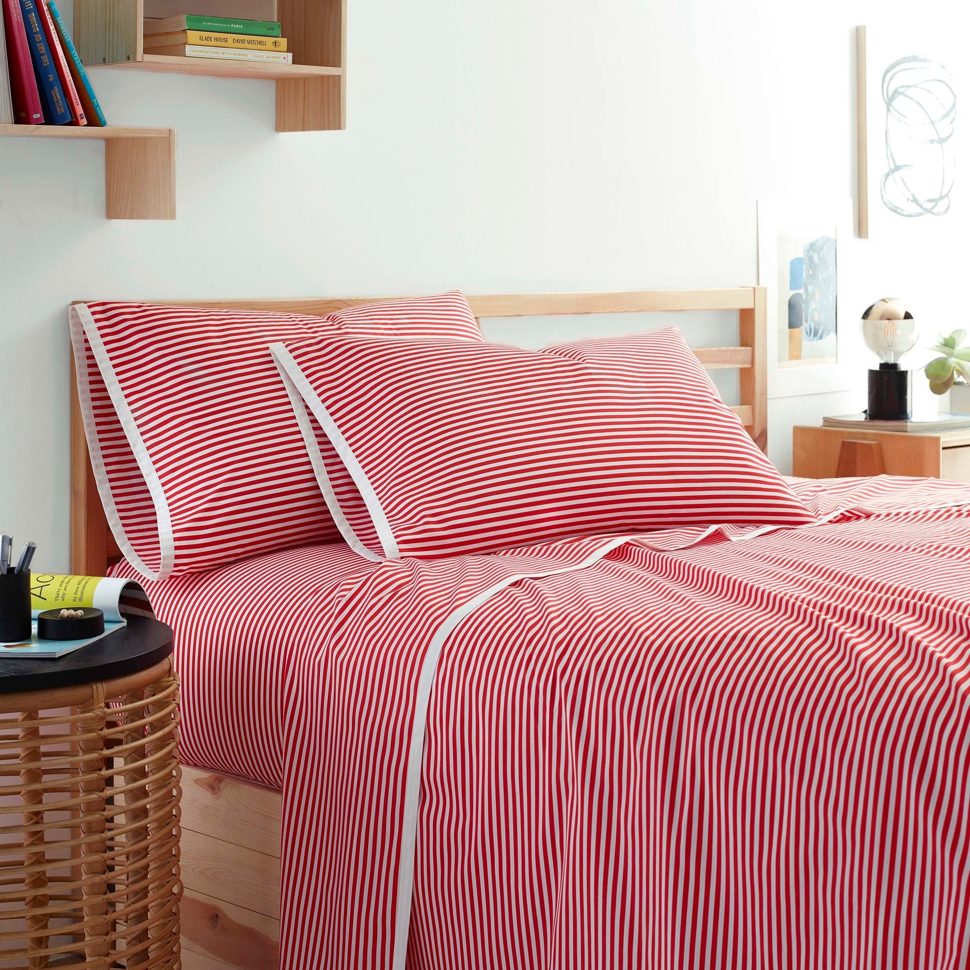 https://cdn.shopify.com/s/files/1/0696/6430/9521/products/MARTEX-CLEAN-AF-PINSTRIPE-SHEET-SET-2_ffa5f38f-f531-4455-81e2-cc6d5c4f7b93.jpg?crop=center&height=2000&v=1676750507&width=2000