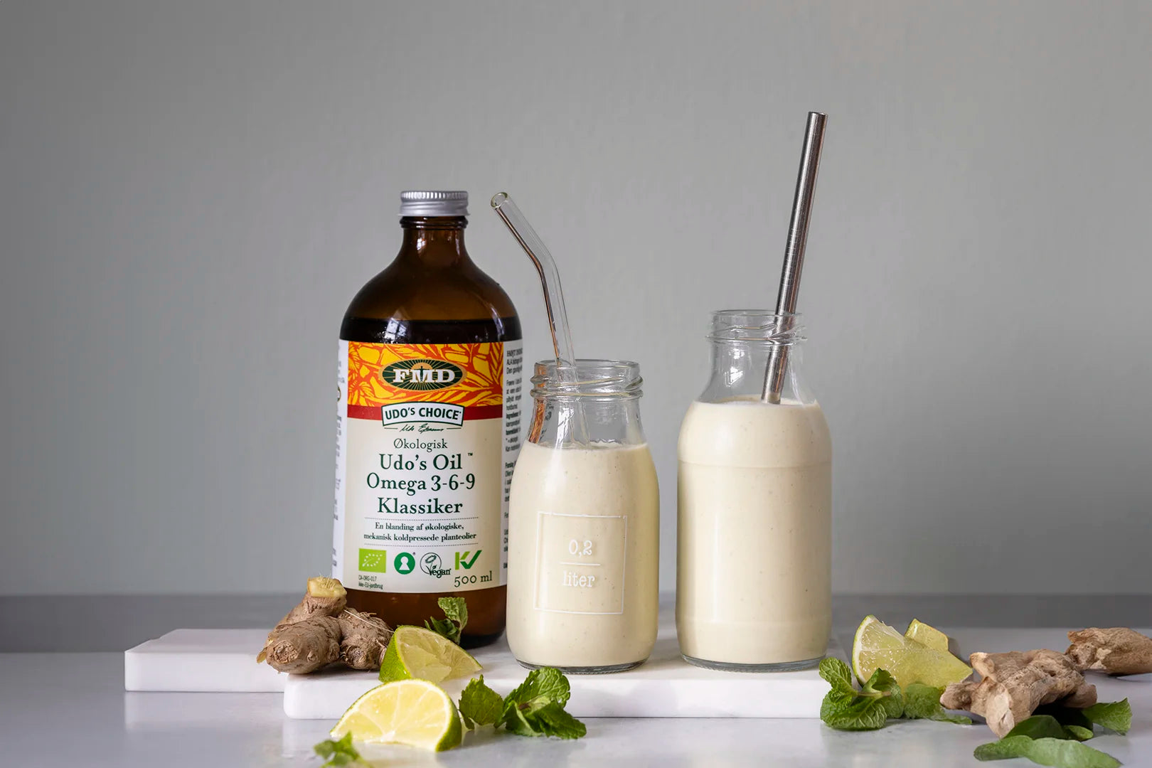 opskrift, udo's choice, udo's oil, udos olie, udo's oil omega 3-6-9, omega 3, omega 9, omega 6, smoothie, smoothies, banan, ingefær, sundhed, essentielle fedtsyrer, sundt fedt, banan smoothie