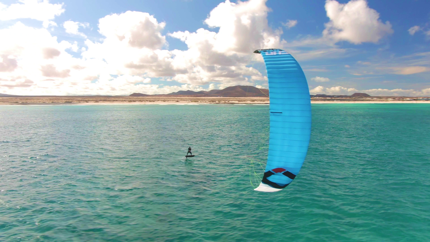 Introduction to Kite Foiling – Northern Kites