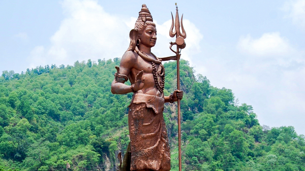 Har Ki Pauri Shiva Statue