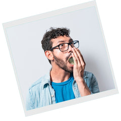 Comment se débarrasser de la mauvaise haleine. Toutes les solutions pratiques pour entretenir une haleine saine et fraiche. Comment lutter contre l’halitose. Helly White
