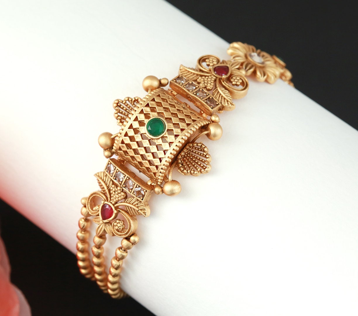 Bracelet | Gold bracelet for girl, Bracelet designs, Gold jewellery design
