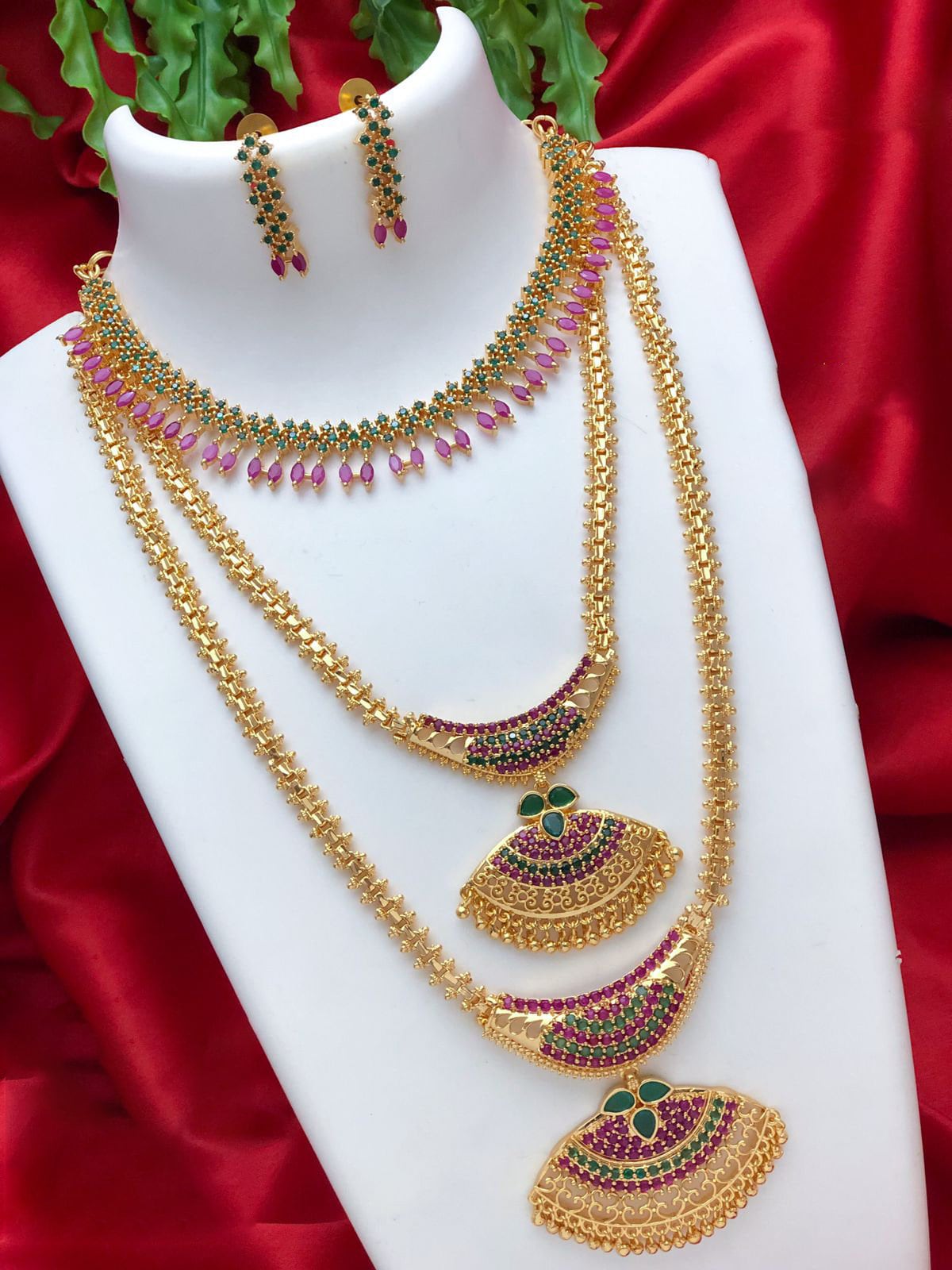 Best Jewellery Sets To Make Your Bridal Sarees a Stunner! • South India  Jewels | Wedding jewelry sets bridal jewellery, Indian bridal jewelry sets,  Bridal jewellery inspiration